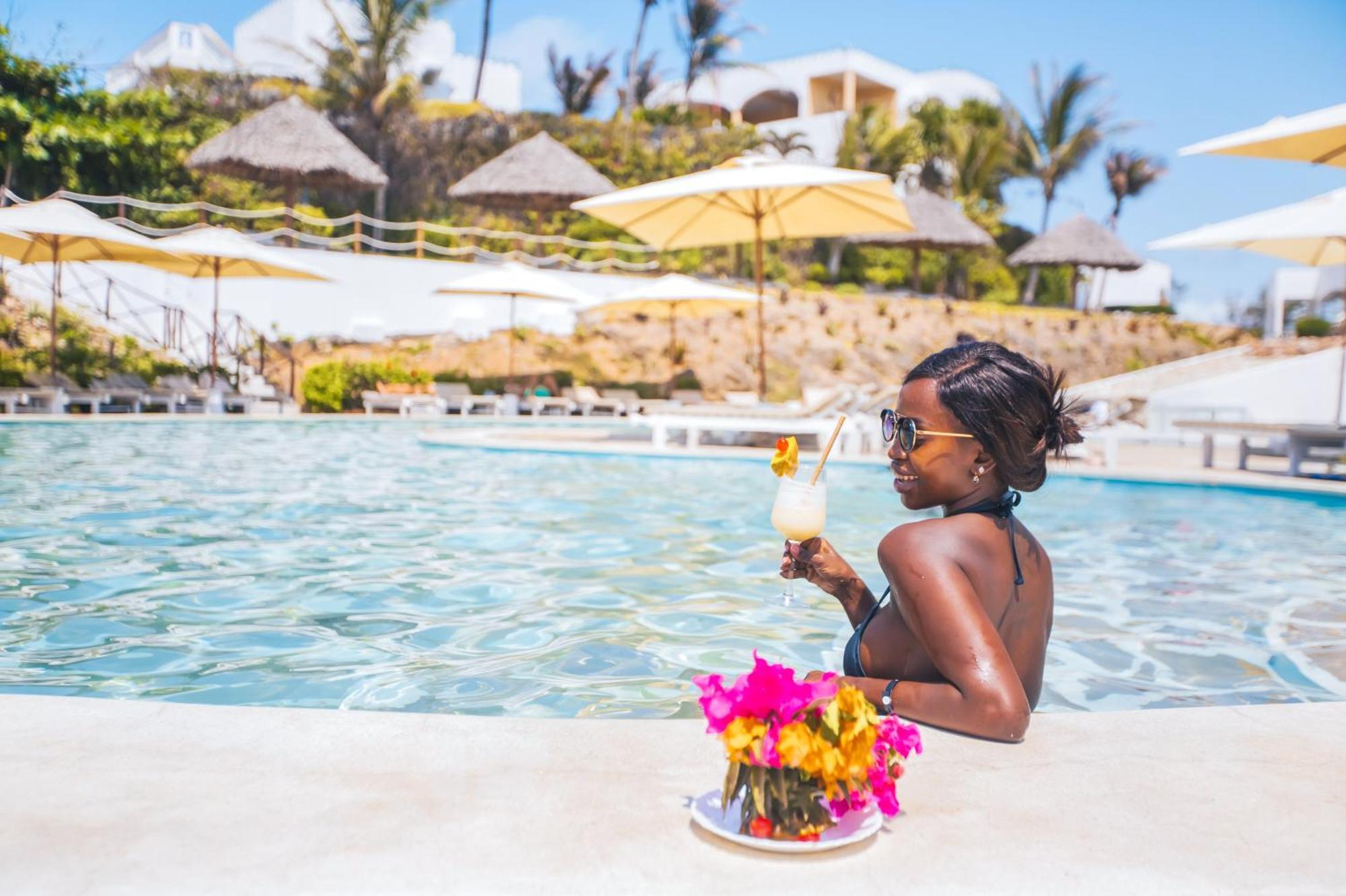 Ahg Lion Beach Resort Watamu Esterno foto