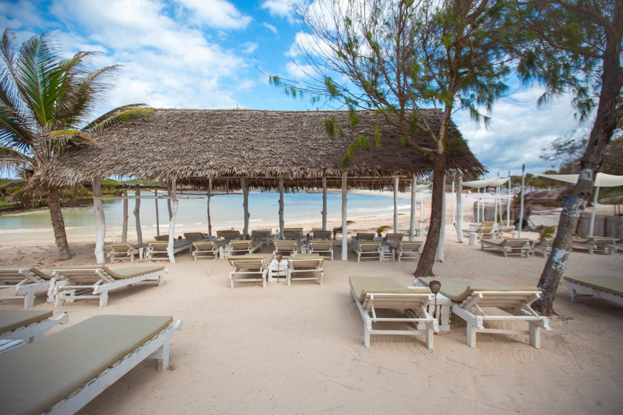 Ahg Lion Beach Resort Watamu Esterno foto